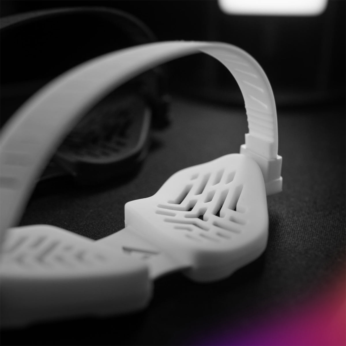 DeltaHub Carpio G 2.0 White – Supporto Ergonomico per il Polso