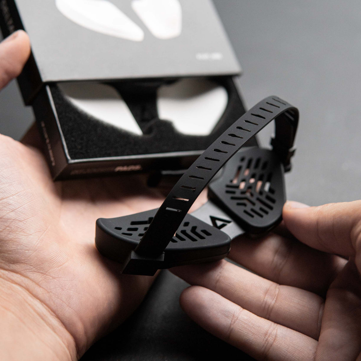 DeltaHub Carpio G2.0 Black
