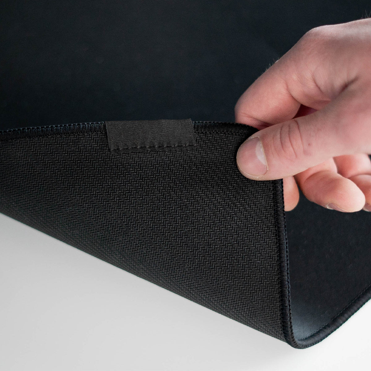 DeltaHub Water Repellent Desk Pad