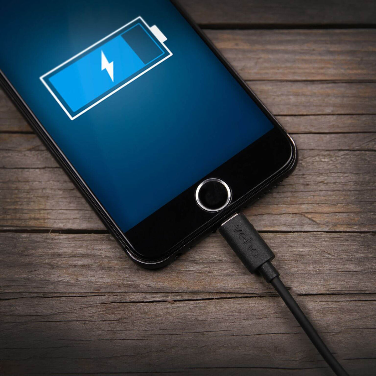Veho Pebble Certified MFi Lightning To USB (1 Metro)