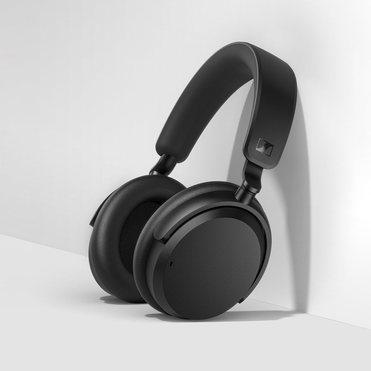 Sennheiser ACCENTUM Wireless Black