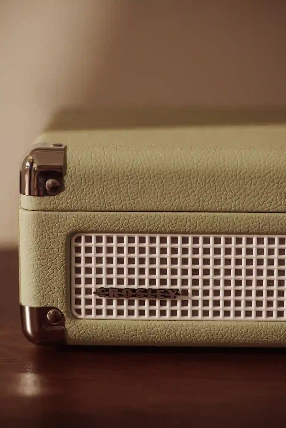 Crosley Cruiser CD Player – Lettore CD Portatile Bluetooth 6.0 con Radio FM