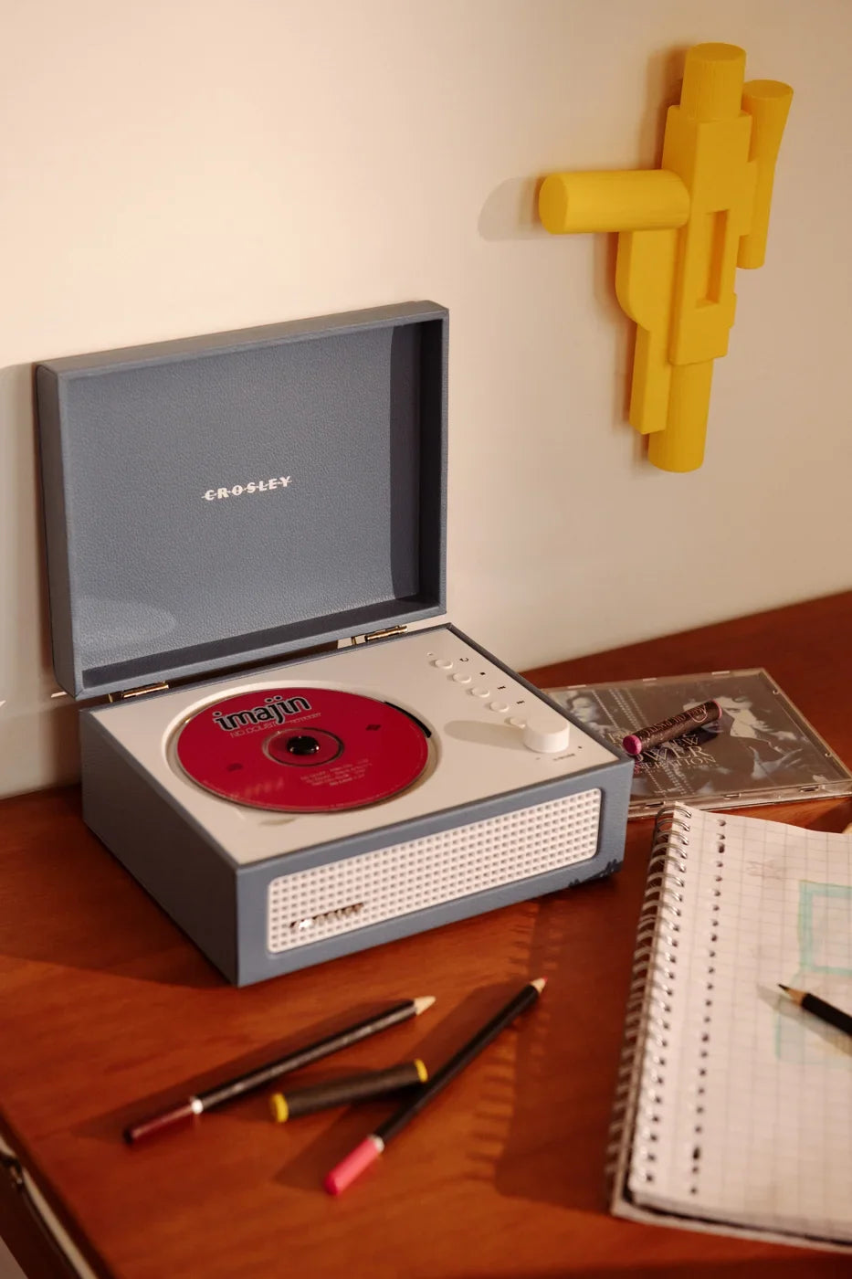 Crosley Voyager CD Player – Lettore CD Portatile Bluetooth 6.0 con Radio FM