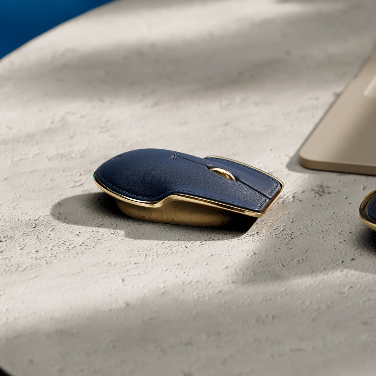 Lunar Artefacts cover per Mouse