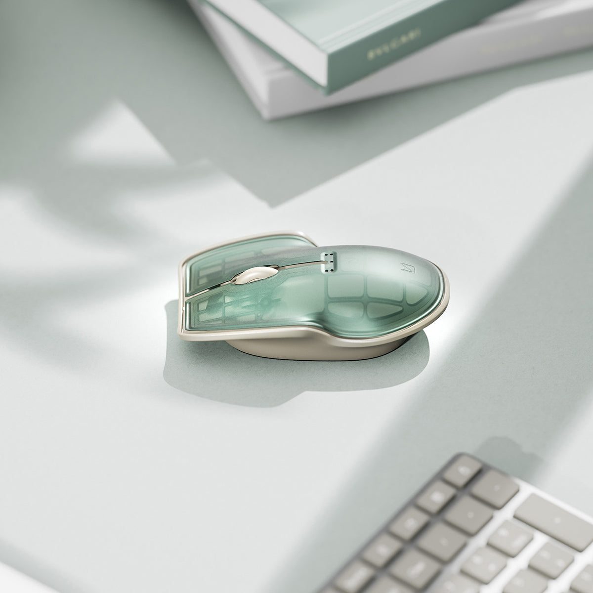 Lunar Artefacts cover per Mouse