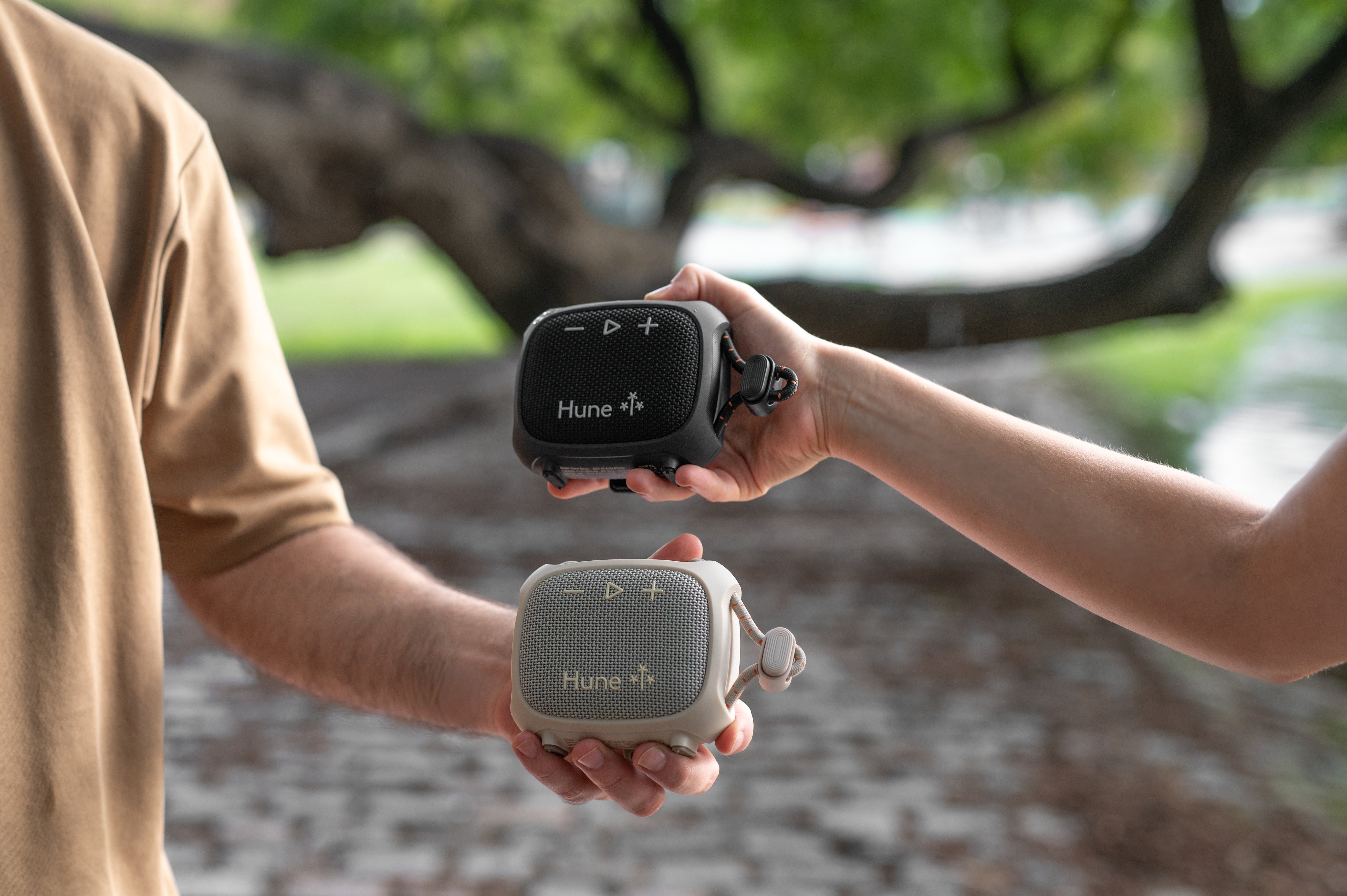 HUNE SAUCO™ Black – Speaker Bluetooth Portatile Outdoor in Materiali Riciclati