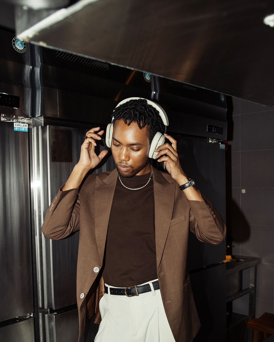 MONDO by Defunc ANC Headphones Beige – Cuffie Over-Ear Wireless con Active Noise Cancelling