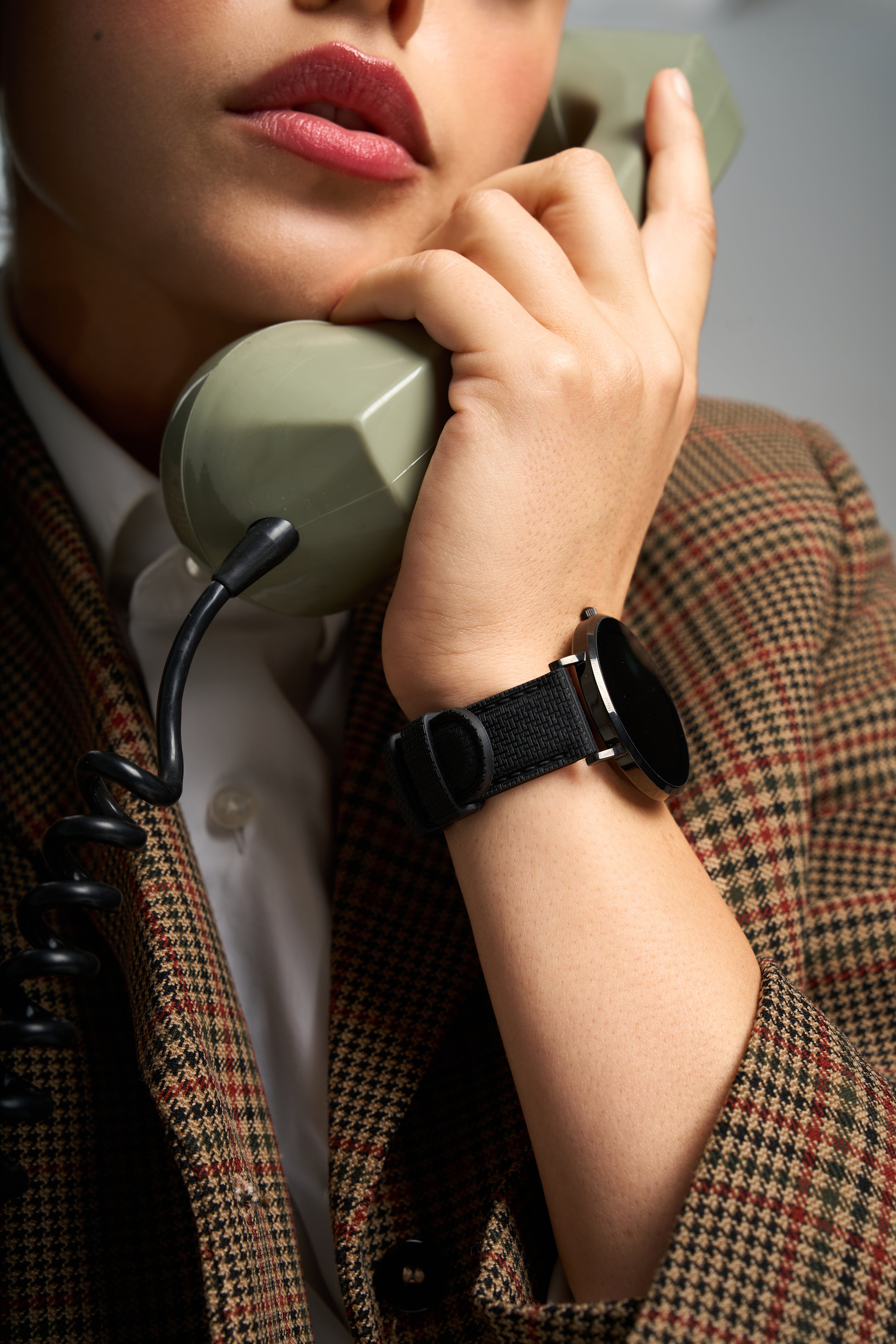 MAXCOM FW28 Selen Mini Gold Smartwatch – AMOLED Compatto con Chiamate e Monitoraggio Salute