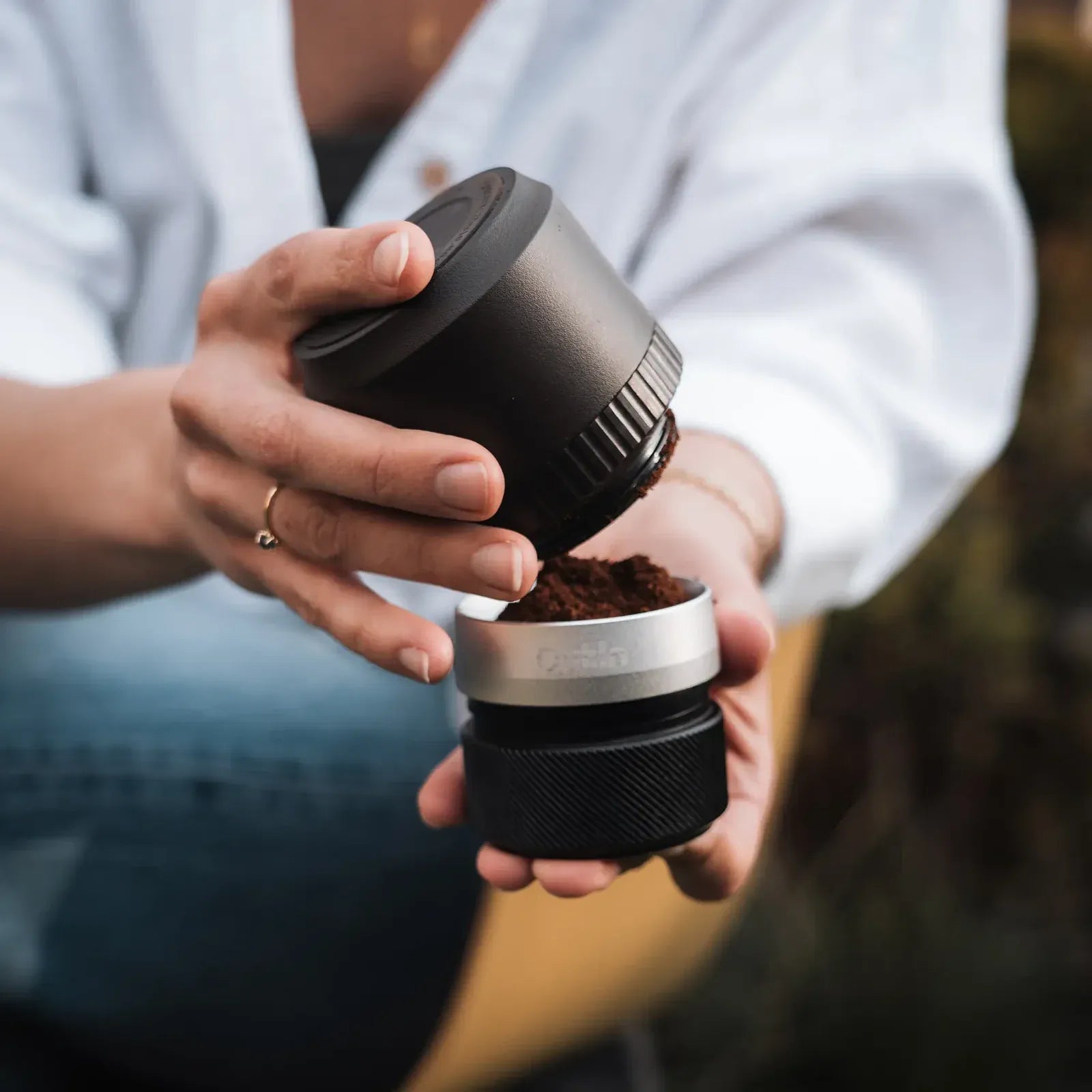 Outin Fino Coffee Grinder Sandstone White