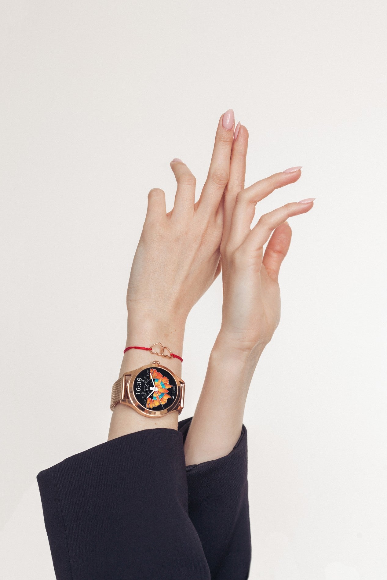 MAXCOM FW42 SR Gold Smartwatch – Eleganza in Acciaio e Funzioni Smart Complete