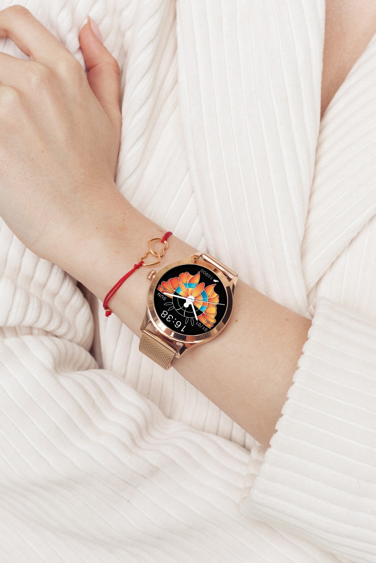 MAXCOM FW42 SR Gold Smartwatch – Eleganza in Acciaio e Funzioni Smart Complete
